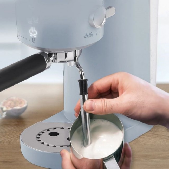 ELLE coffee machine, blue
