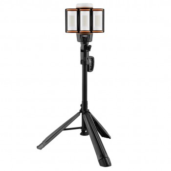 Battery lamp on stand 5000lm + charger