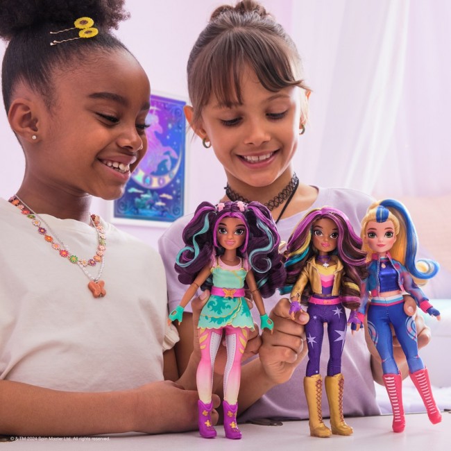 Unicorn Academy, Sophia Doll with 6 Accessories, 9.5 , Dolls & Unicorn Toys for Girls Ages 4 and up