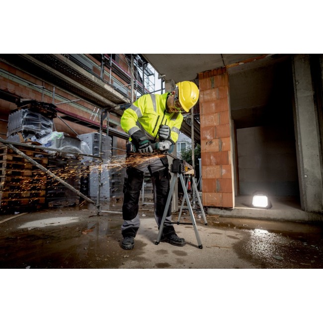 Metabo W 18 L BL 9-125 angle grinder 12.5 cm 10000 RPM 1.5 kg Metabo W 18 L BL 9-125 angle grinder 12.5 cm 10000 RPM 1.5 kg