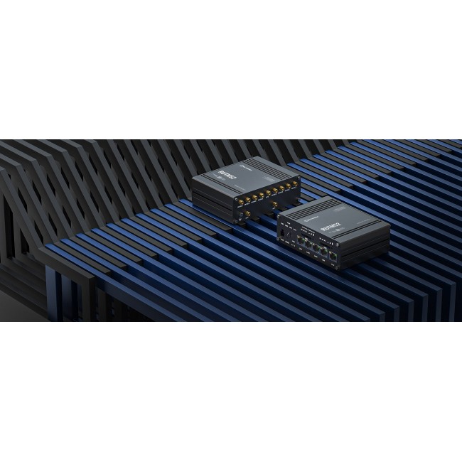 Teltonika RUTM5210B000 wireless router Gigabit Ethernet Dual-band (2.4 GHz / 5 GHz) 5G Black
