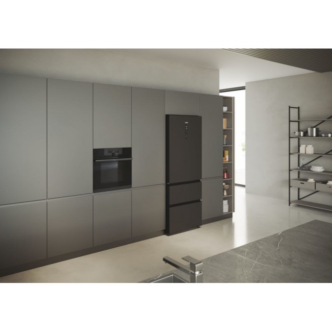 Haier 3D 70 Serie 5 HTR5719ENPT Freestanding 528 L Black Haier 3D 70 Serie 5 HTR5719ENPT Freestanding 528 L Black