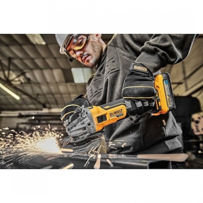DeWALT DCG405H2T-QW floor polisher/sander DeWALT DCG405H2T-QW floor polisher/sander