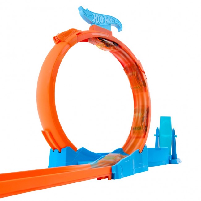 Hot Wheels Track Builder Track Creator Triple Loop Pack & 1:64 Scale Toy Car, Track-Building Set