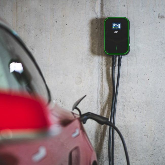 Green Cell EV Powerbox 22kW with Plug-In cable