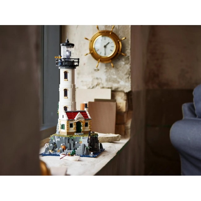 LEGO IDEAS 21335 MOTORIZED LIGHTHOUSE LEGO IDEAS 21335 MOTORIZED LIGHTHOUSE