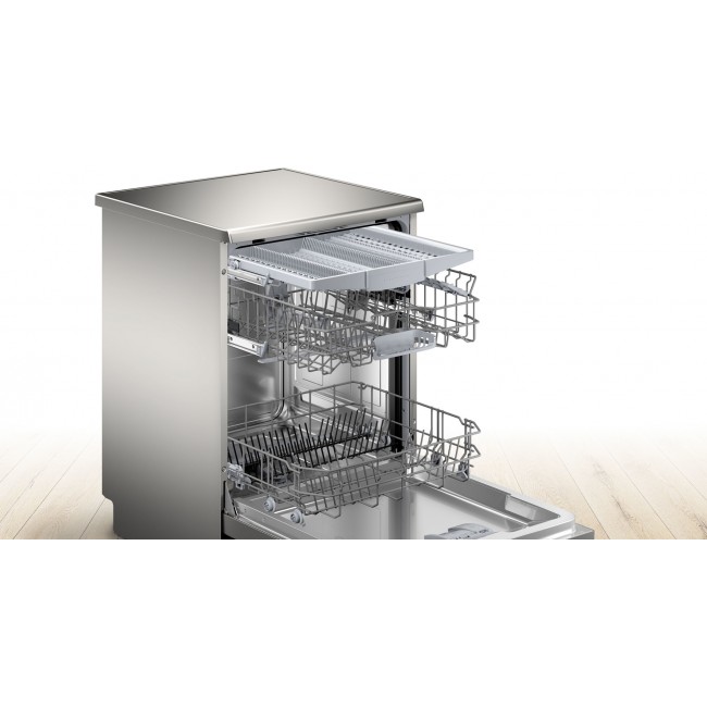 Bosch Serie 4 SMS4HMI07E dishwasher Freestanding 14 place settings D Bosch Serie 4 SMS4HMI07E dishwasher Freestanding 14 place settings D