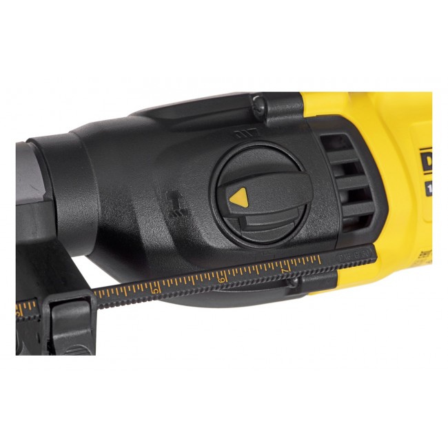 DeWALT DCH133N-XJ rotary hammer SDS Plus 5680 RPM DeWALT DCH133N-XJ rotary hammer SDS Plus 5680 RPM