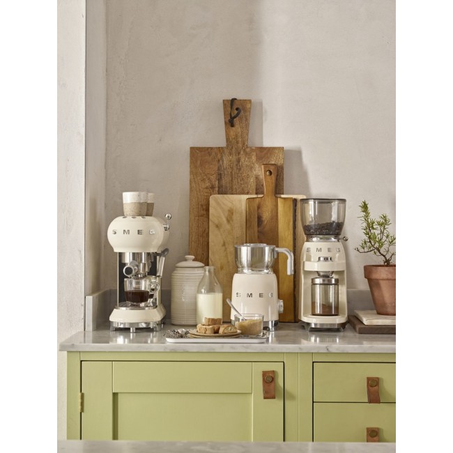 Smeg 50's Style MFF11CREU Cream
