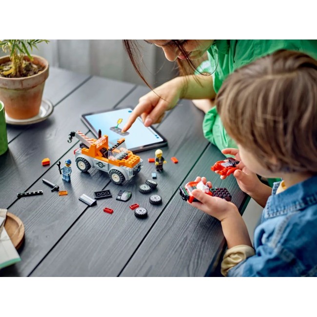 LEGO CITY 60435 Tow Truck and Sports Car Repair LEGO CITY 60435 Tow Truck and Sports Car Repair