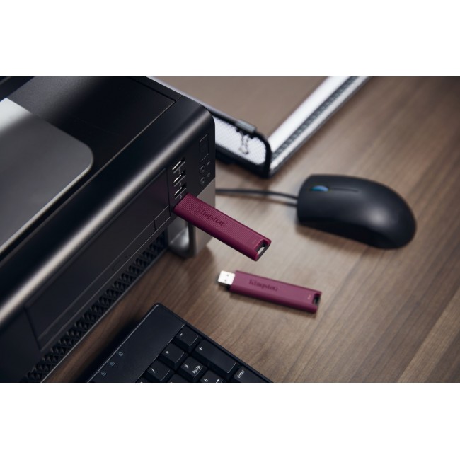 Kingston Technology DataTraveler 1TB Max Type-A 1000R/900W USB 3.2 Gen 2 Kingston Technology DataTraveler 1TB Max Type-A 1000R/900W USB 3.2 Gen 2