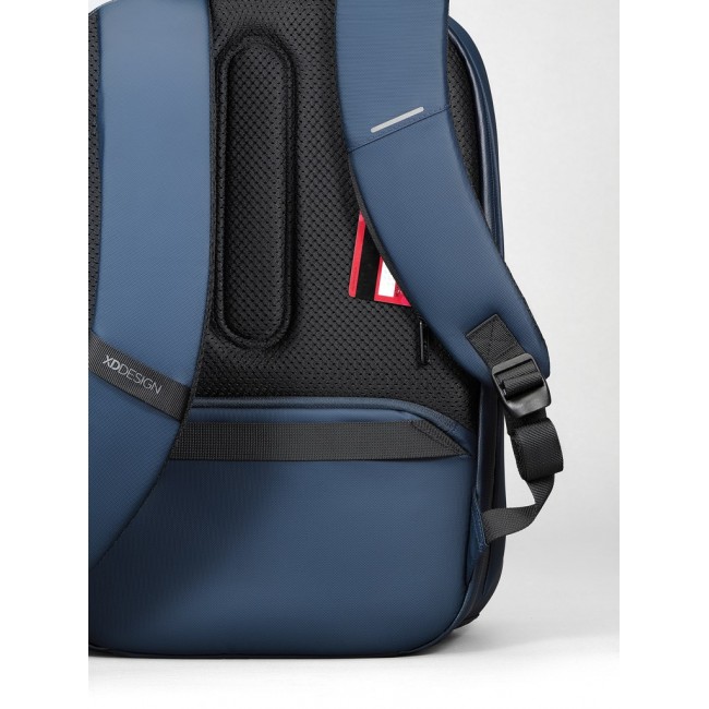 XD DESIGN ANTI-THEFT BACKPACK BOBBY EDGE NAVY P/N: P706.2505 XD DESIGN ANTI-THEFT BACKPACK BOBBY EDGE NAVY P/N: P706.2505
