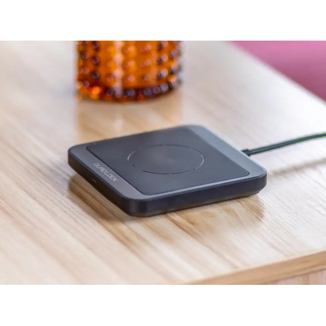 Quad Lock Wireless Charging Pad charger, Black