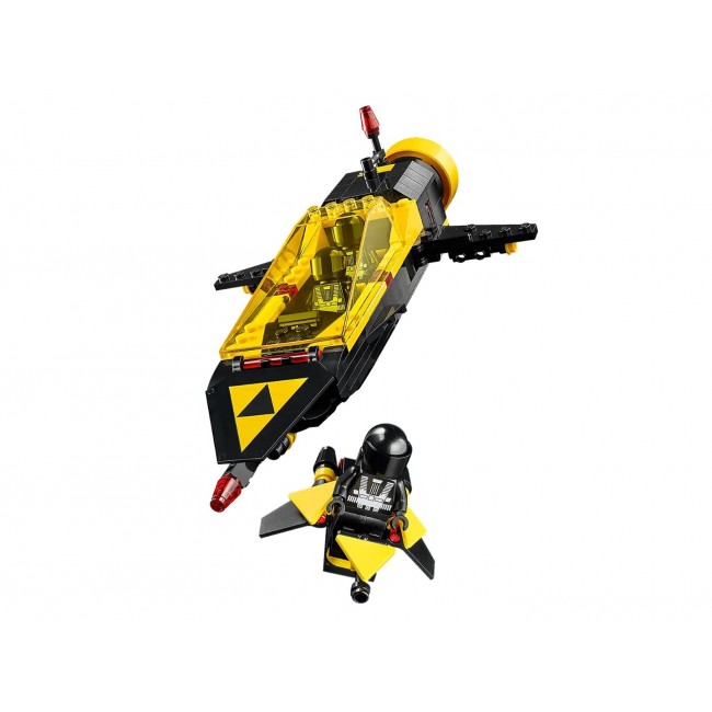 LEGO ICONS 10355 Blacktron Renegade