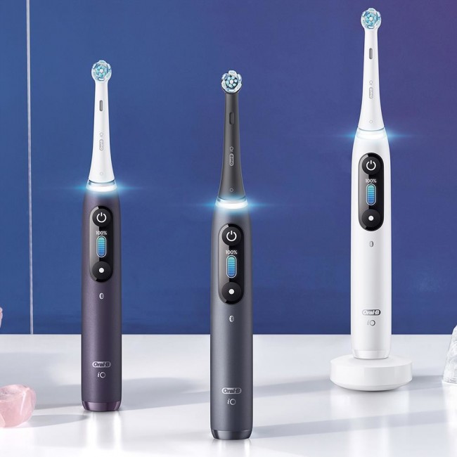 Oral-B Electric Toothbrush iO Series 8N Rechargeable For adults Number of brush heads included 1 Number of teeth brushing modes 6 Black Onyx