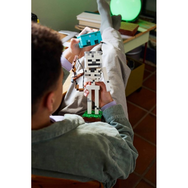 LEGO MINECRAFT 21594 The Skeleton