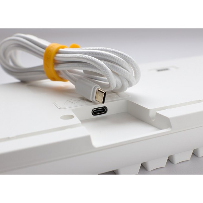 Ducky One 3 Classic Pure White TKL Gaming Tastatur RGB LED - MX-Clear keyboard USB German