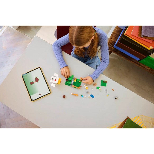 LEGO MINECRAFT 21585 Chicken Farm