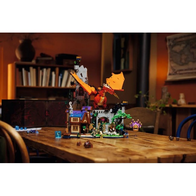 LEGO IDEAS 21348 Dungeons & Dragons: Red Dragon s Tale