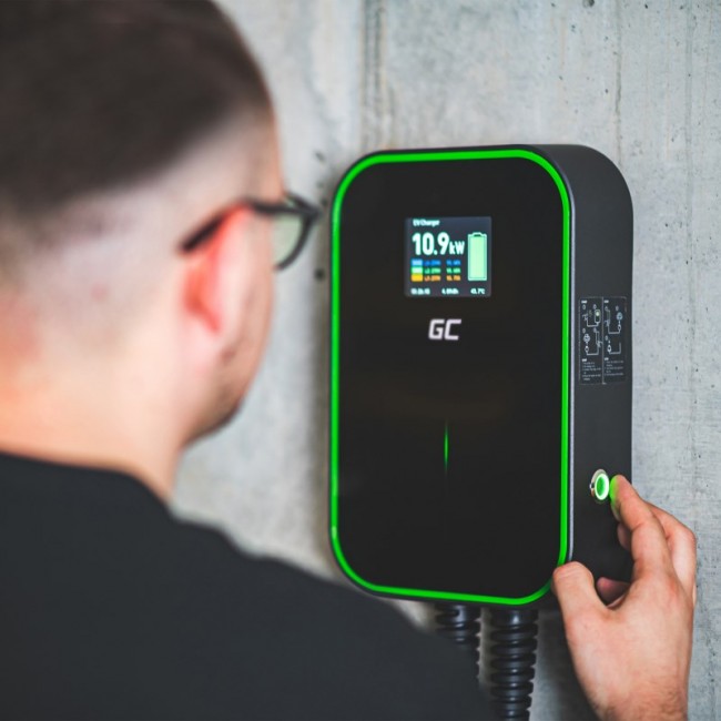 Green Cell EV Powerbox 22kW with Plug-In cable