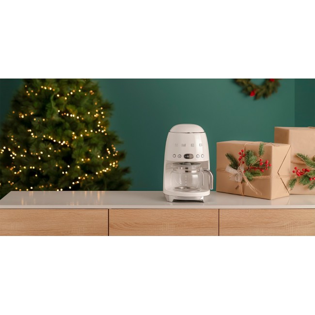 Smeg 50's Style Drip Filter Coffee Machine DCF02CREU Cream