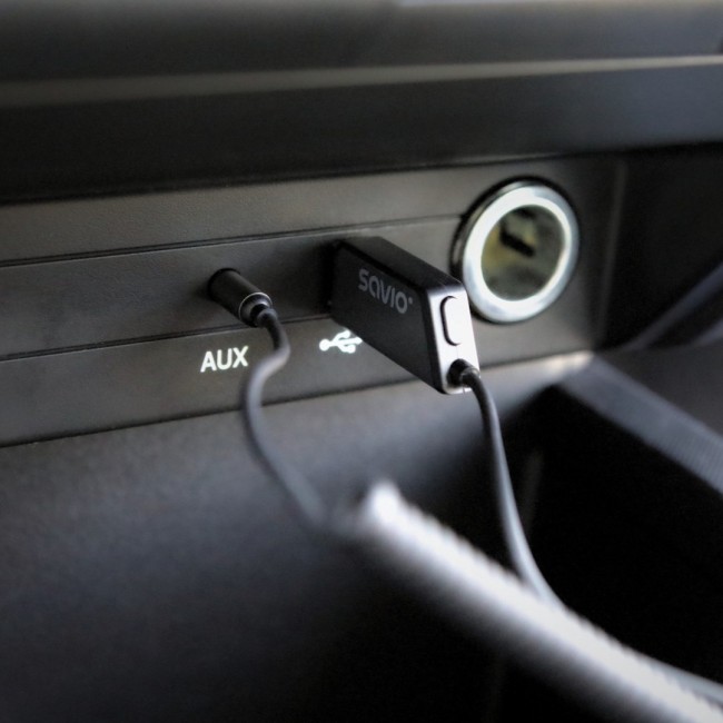 Savio TR-16 Transmitter AUX adapter with hands-free function, Bluetooth 5.3, Google Assistant/Siri Savio TR-16 Transmitter AUX adapter with hands-free function, Bluetooth 5.3, Google Assistant/Siri