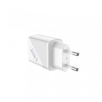 SAVIO LA-04 USB Type A & Type C Quick Charge Power Delivery 3.0 Indoor