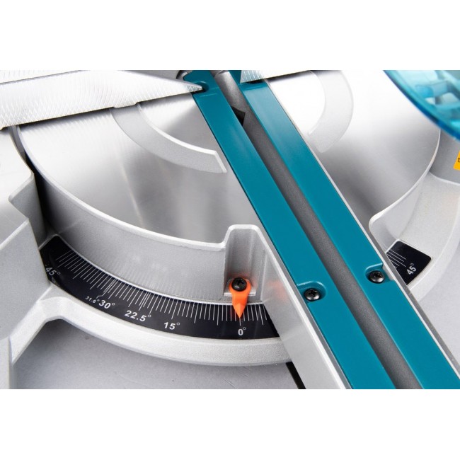 Makita LSO816F mitre saw 5000 RPM 1200 W Makita LSO816F mitre saw 5000 RPM 1200 W
