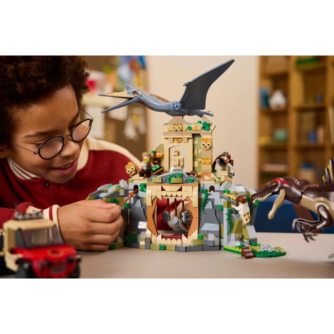 LEGO JURASSIC WORLD 76976 Spinosaurus & Quetzalcoatlus Air Mission