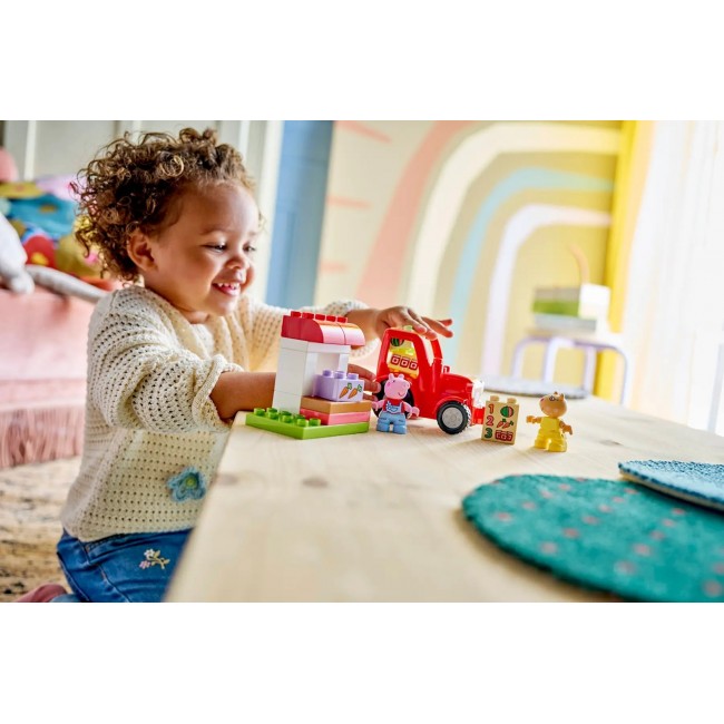 LEGO DUPLO 10468 Peppa Pig - Tractor and Market LEGO DUPLO 10468 Peppa Pig - Tractor and Market