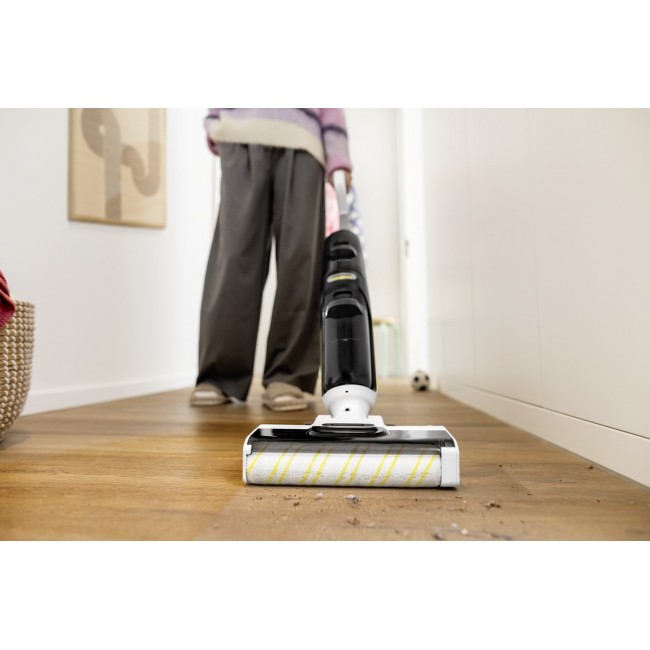 K rcher FCV 4 Battery Dry&wet Bagless 180 W Black, White