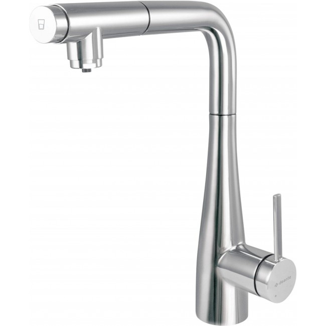 Kitchen faucet with water filter connection with pull-out spout