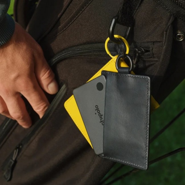 Chipolo CARD Personal Finder smart card Black