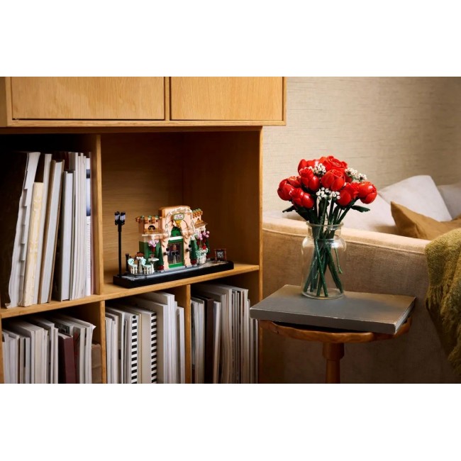 LEGO ICONS 10362 French Caf LEGO ICONS 10362 French Caf