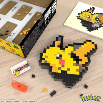 MEGA Showcase Pok mon Pikachu