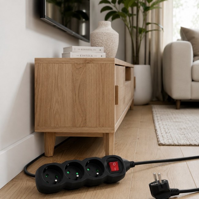 Esperanza ELK211K Power strip 3GN/3M Black