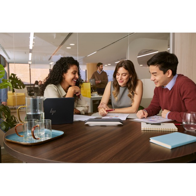 POLY Sync 40 USB-A USB-C Speakerphone POLY Sync 40 USB-A USB-C Speakerphone