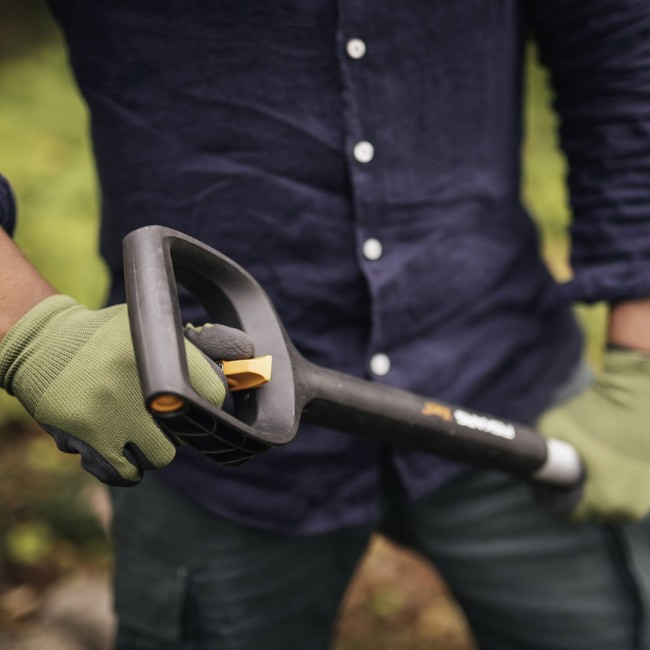 FISKARS XACT TELESCOPIC SPADE (1000620)