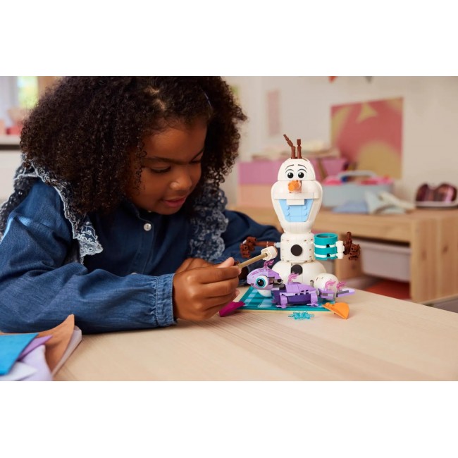 LEGO DISNEY 43287 Olaf and Bruni s Picnic Fun
