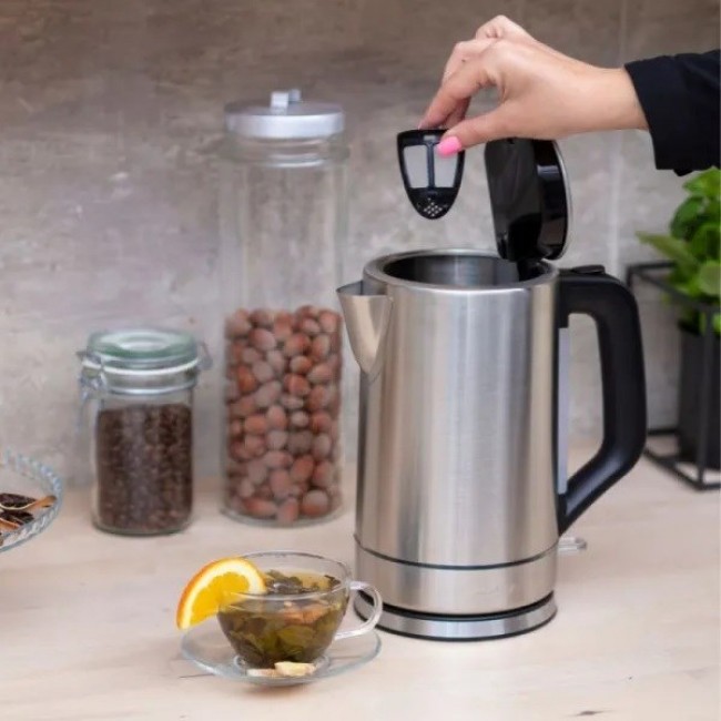 MPM MCZ-121M electric kettle 1.7 L 2200 W Steel MPM MCZ-121M electric kettle 1.7 L 2200 W Steel