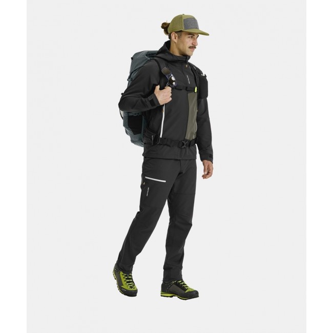 ORTOVOX Traverse 40 40 L Black, Grey