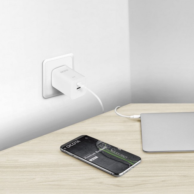DICOTA D32184 mobile device charger Laptop, Smartphone, Tablet White AC Fast charging Indoor