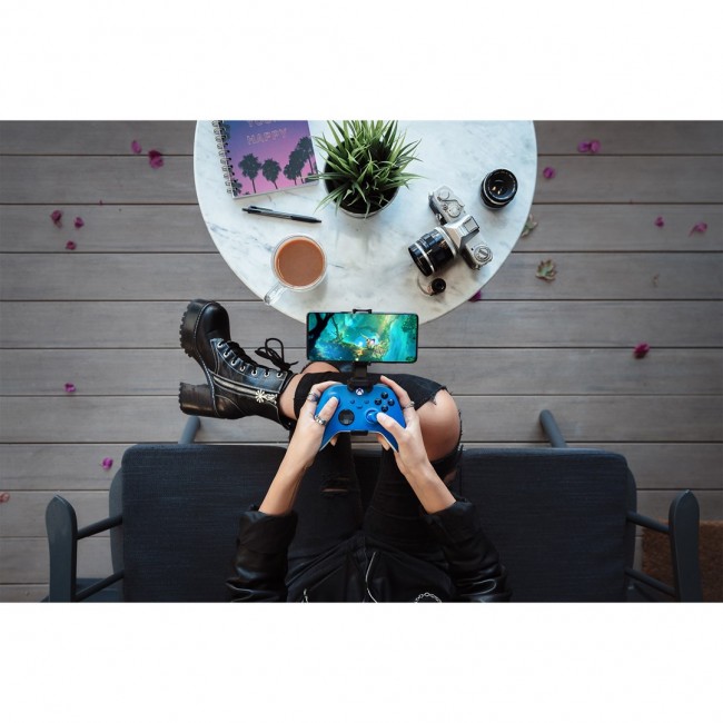 Microsoft Xbox Wireless Controller Blue, White Bluetooth/USB Gamepad Analogue / Digital Android, PC, Xbox One, Xbox One S, Xbox One X, Xbox Series S, Xbox Series X, iOS Microsoft Xbox Wireless Controller Blue, White Bluetooth/USB Gamepad Analogue / Digital Android, PC, Xbox One, Xbox One S, Xbox One X, Xbox Series S, Xbox Series X, iOS