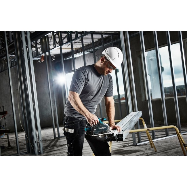 Makita DCS553Z portable circular saw 15 cm Black, Blue 4200 RPM Makita DCS553Z portable circular saw 15 cm Black, Blue 4200 RPM