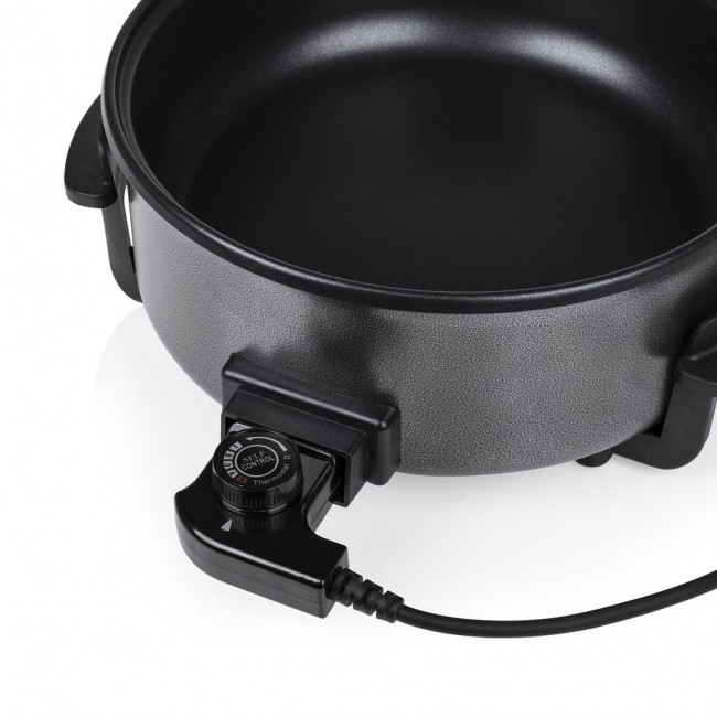 Tristar | Multifunctional grill pan XL | PZ-9135 | Diameter 30 cm | Grill | 1500 W | Lid included | Fixed handle | Black