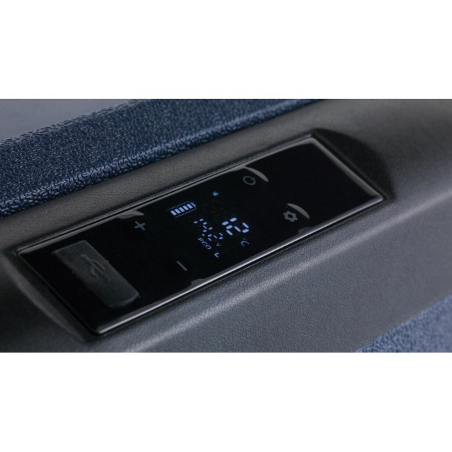 Outwell Arctic Chill 50 cool box 45.3 L Electric Black, Blue Outwell Arctic Chill 50 cool box 45.3 L Electric Black, Blue