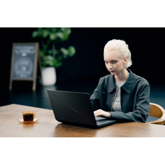 ASUS ROG Zephyrus Duo 16 GX651AX-U9322X Ultra 9 386H 2x16.0