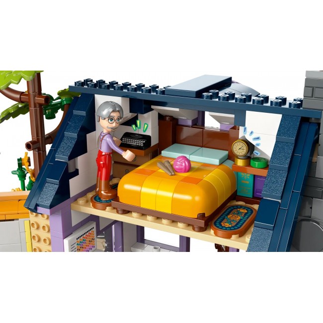 LEGO FRIENDS 42669 Beekeepers House and Flower Garden LEGO FRIENDS 42669 Beekeepers House and Flower Garden