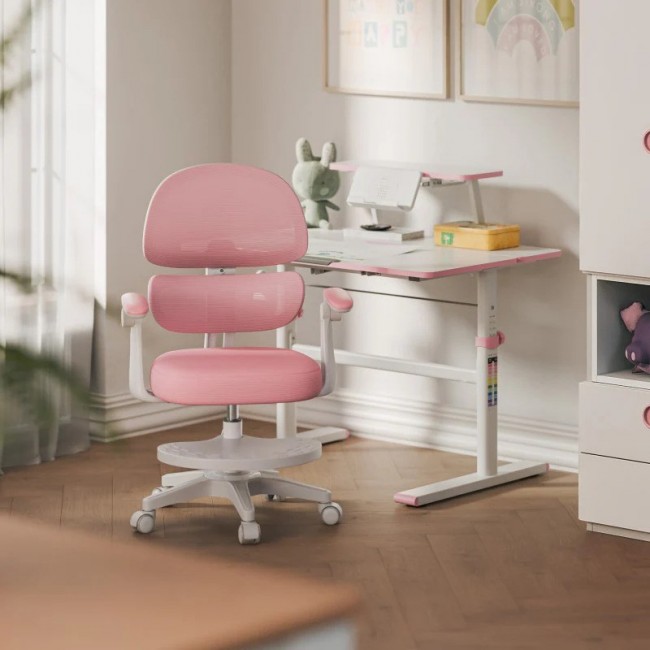 Junior 4.4 Pink swivel chair
