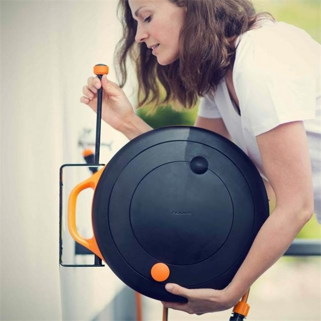 Fiskars 1020448 hose holder Metal Black Fiskars 1020448 hose holder Metal Black